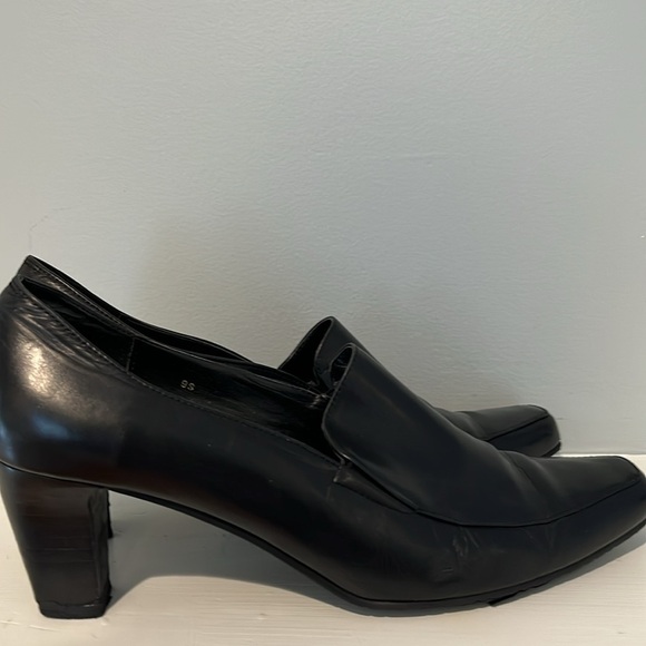 Vaneli Classic Black Leather Pumps | Square Toe | Size 9S (Slim Fit) - Picture 3 of 10